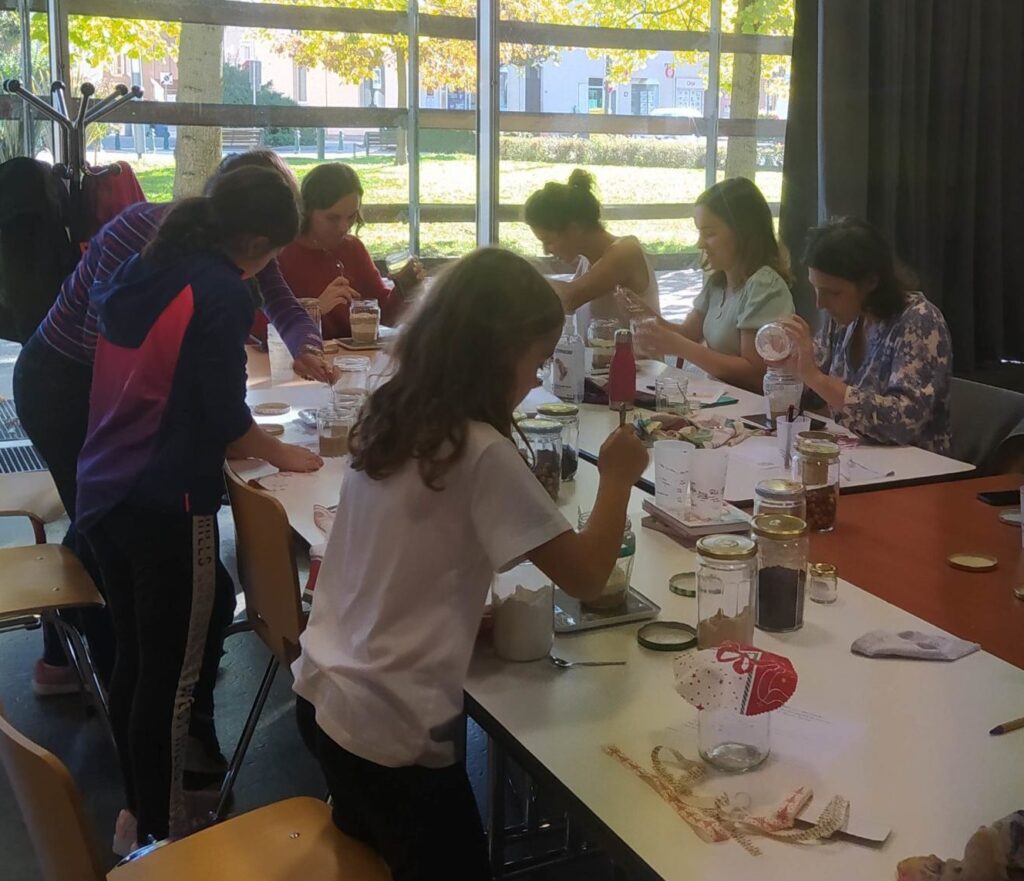 atelier bocal gourmand recette de cookies à la farine de pain dur