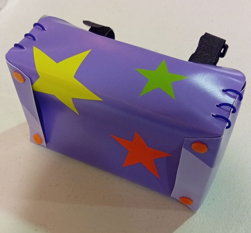 Photo d'une création de pochette guidon vélo