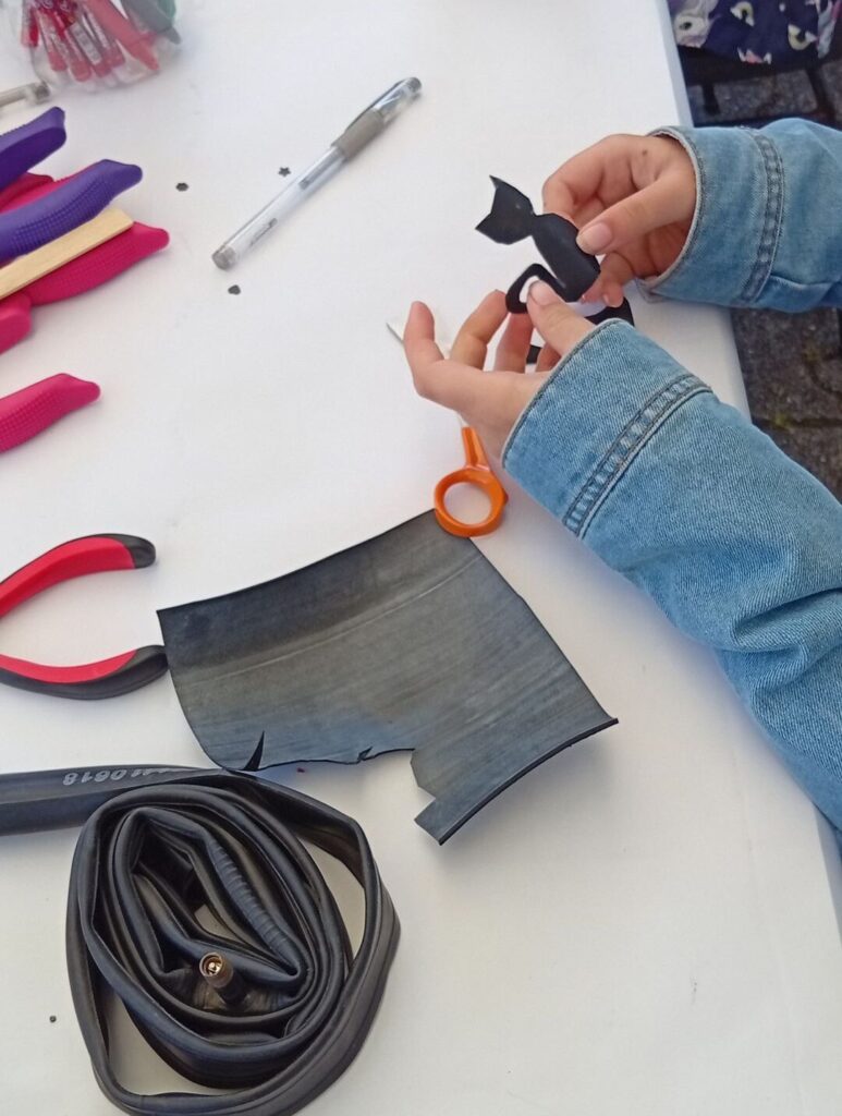 Chat en chambre à air